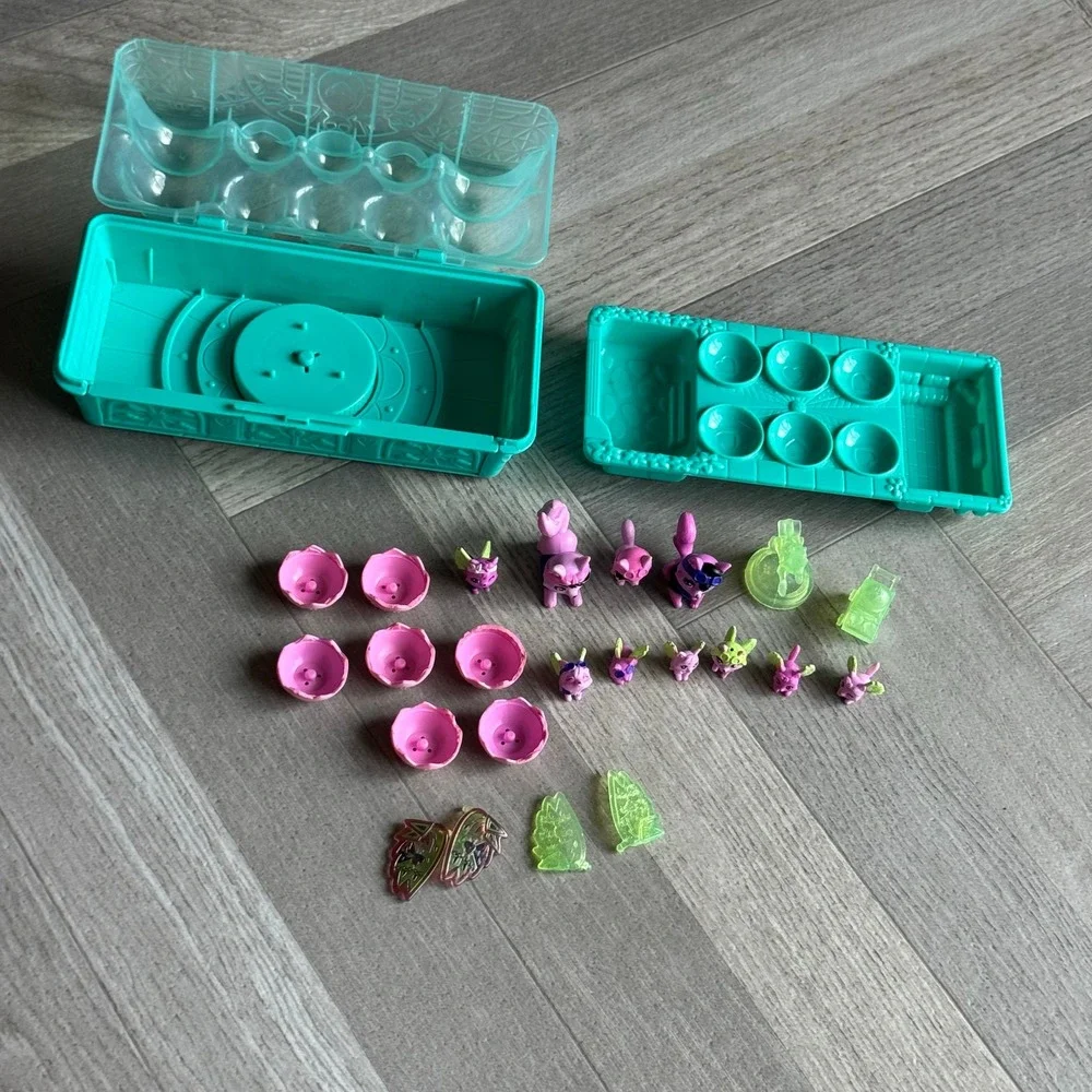 Hatchimals‎ Playset Hideaway Pets & Accessories Collection Carrying Case